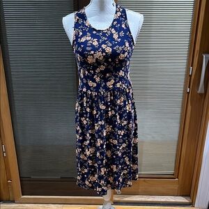 Old navy floral dress - size XS
